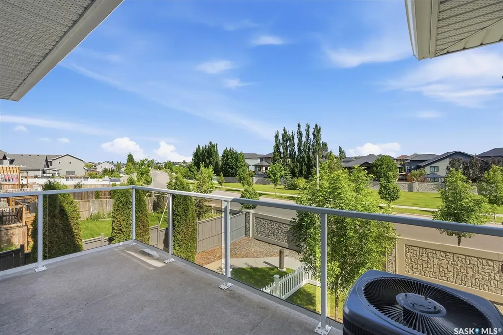 275 Pringle Lane Saskatoon SK S7T 0T5
