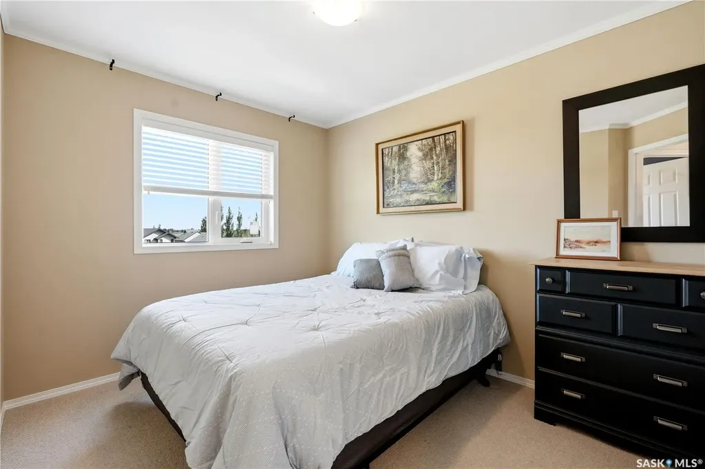 275 Pringle Lane Saskatoon SK S7T 0T5