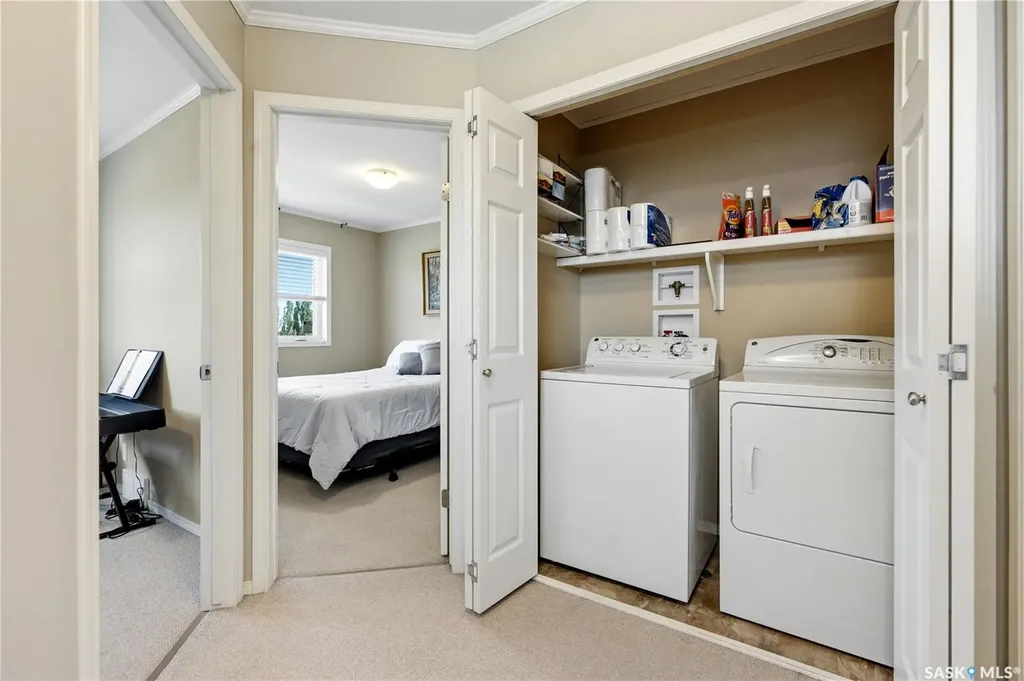 275 Pringle Lane Saskatoon SK S7T 0T5