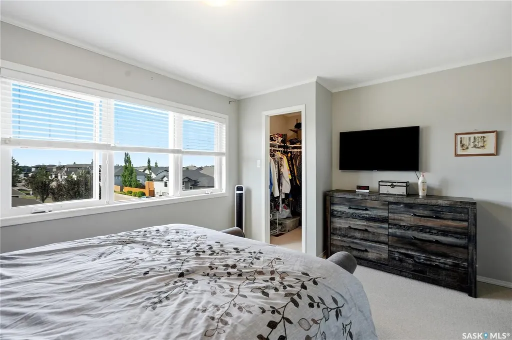 275 Pringle Lane Saskatoon SK S7T 0T5