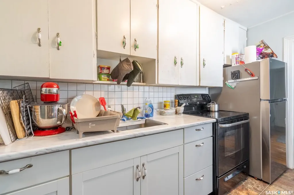 3 Ingersoll Crescent Regina SK S4T 5Y8