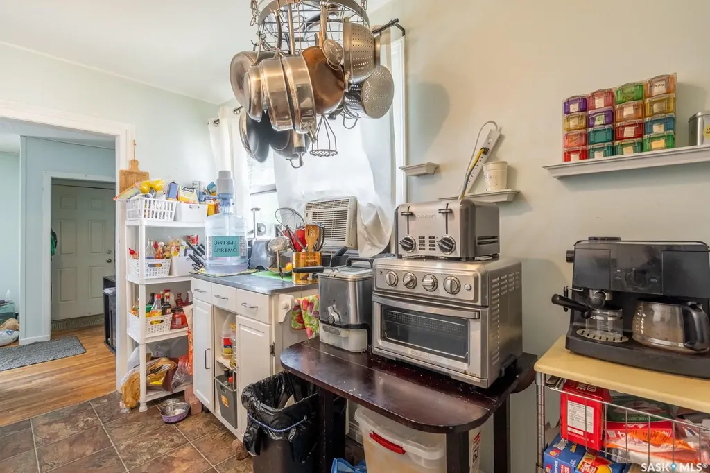 3 Ingersoll Crescent Regina SK S4T 5Y8