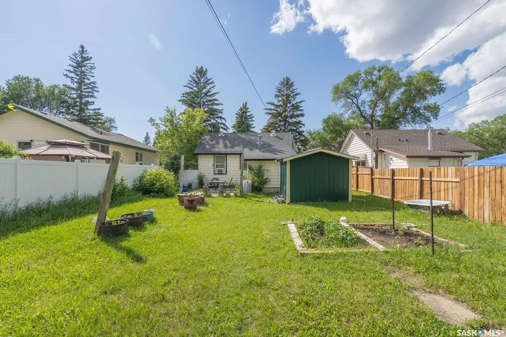 3 Ingersoll Crescent Regina SK S4T 5Y8