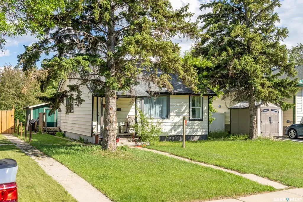 3 Ingersoll Crescent Regina SK S4T 5Y8