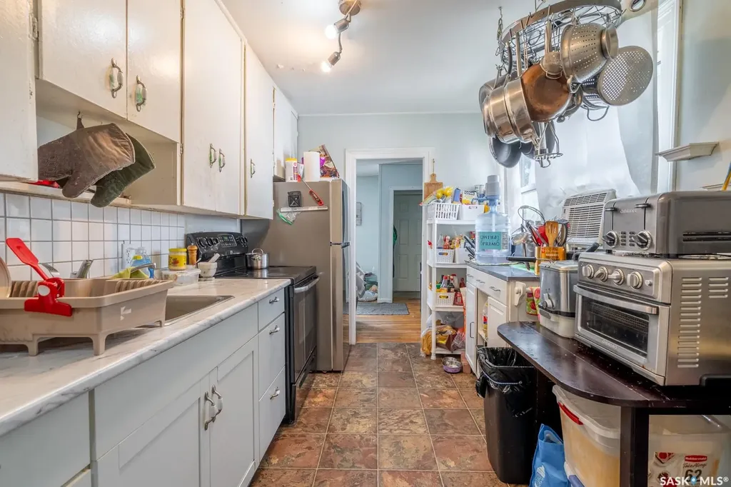 3 Ingersoll Crescent Regina SK S4T 5Y8