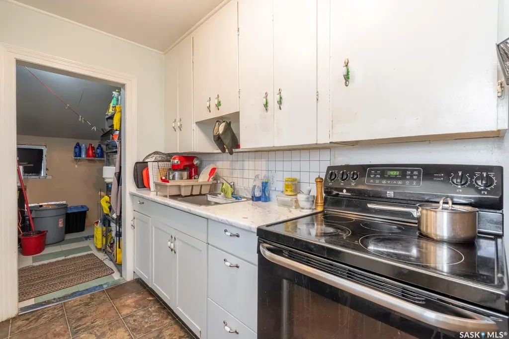 3 Ingersoll Crescent Regina SK S4T 5Y8