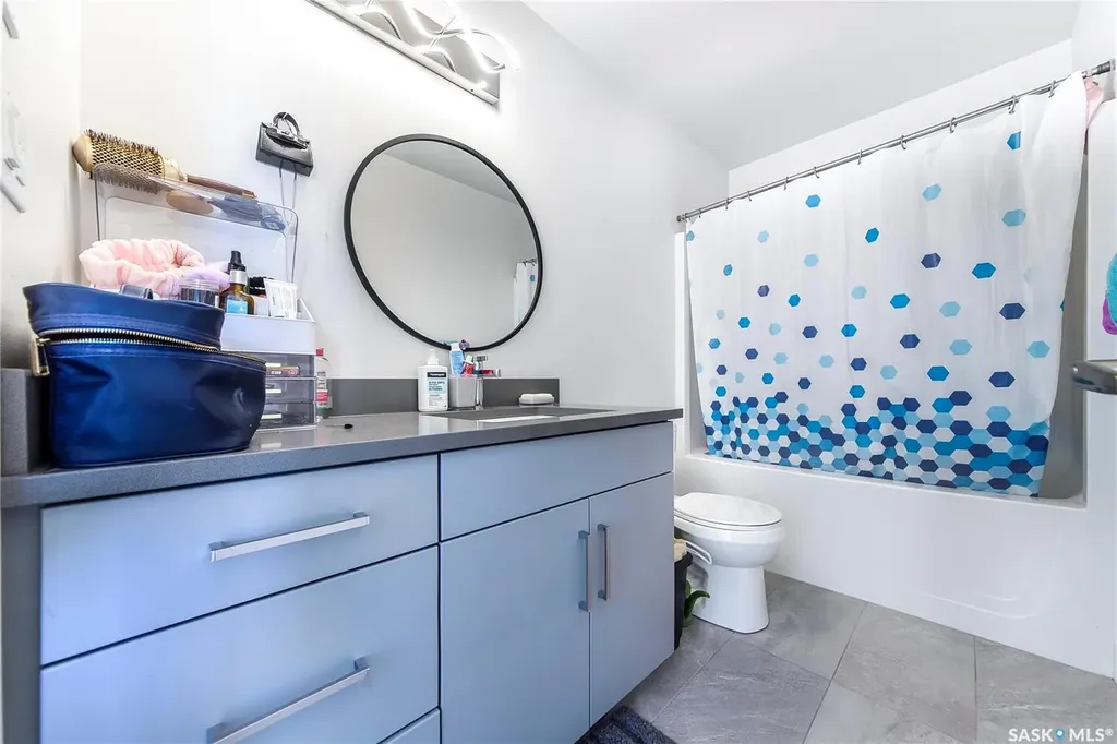 4166 Diefenbaker Drive Saskatoon SK S7I 6W8