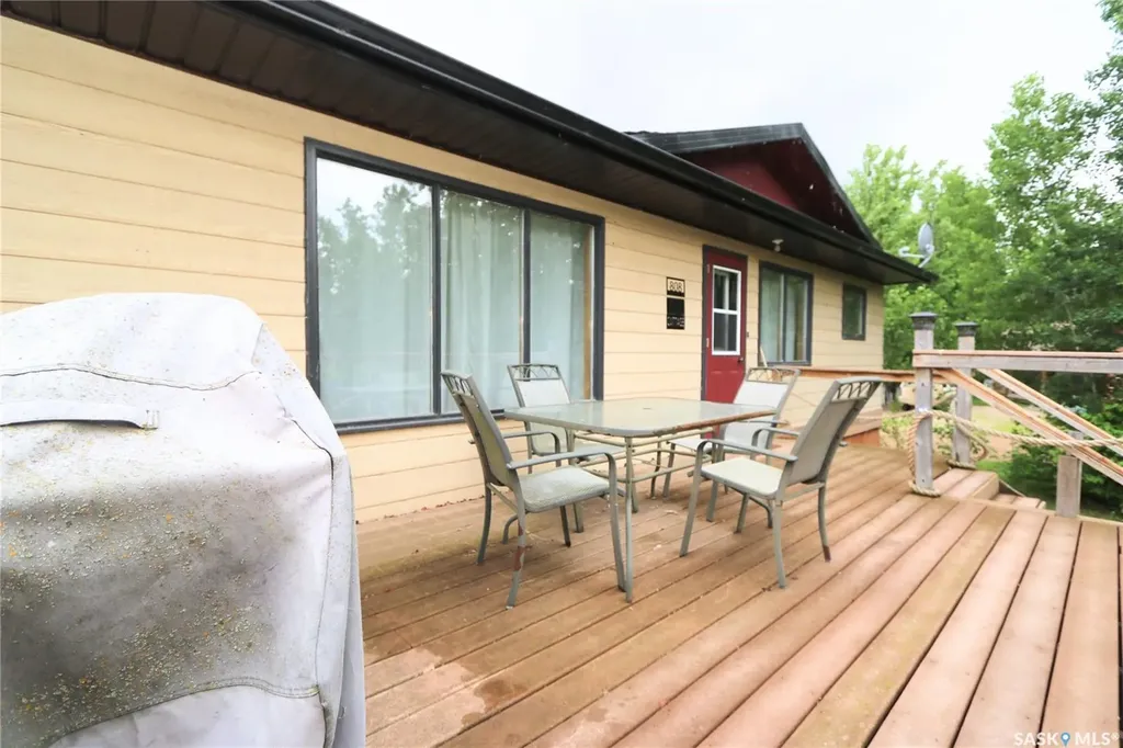 808 Potter Place Good Lake Rm No. 274 SK S0A 0L0