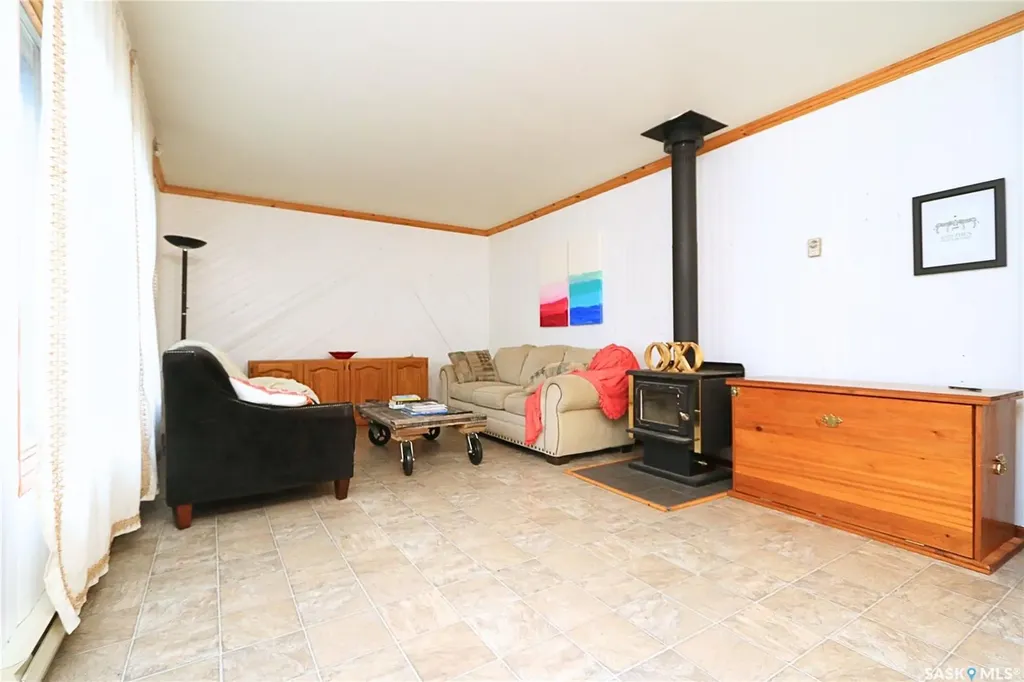 808 Potter Place Good Lake Rm No. 274 SK S0A 0L0