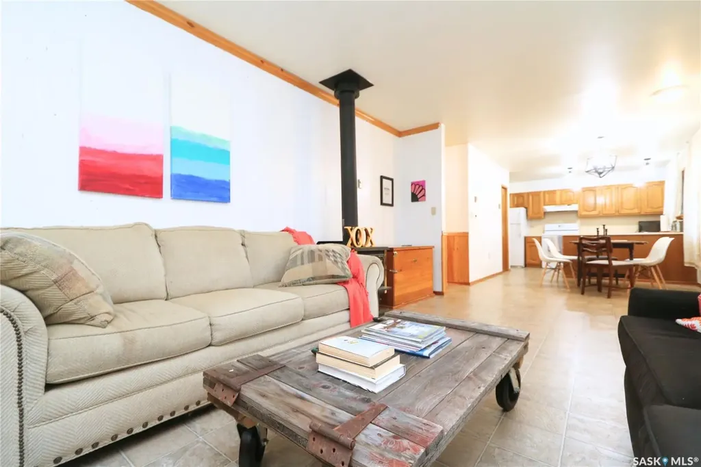 808 Potter Place Good Lake Rm No. 274 SK S0A 0L0