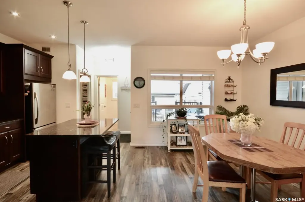 1018 Willowgrove Crescent Saskatoon SK S7W 0H7