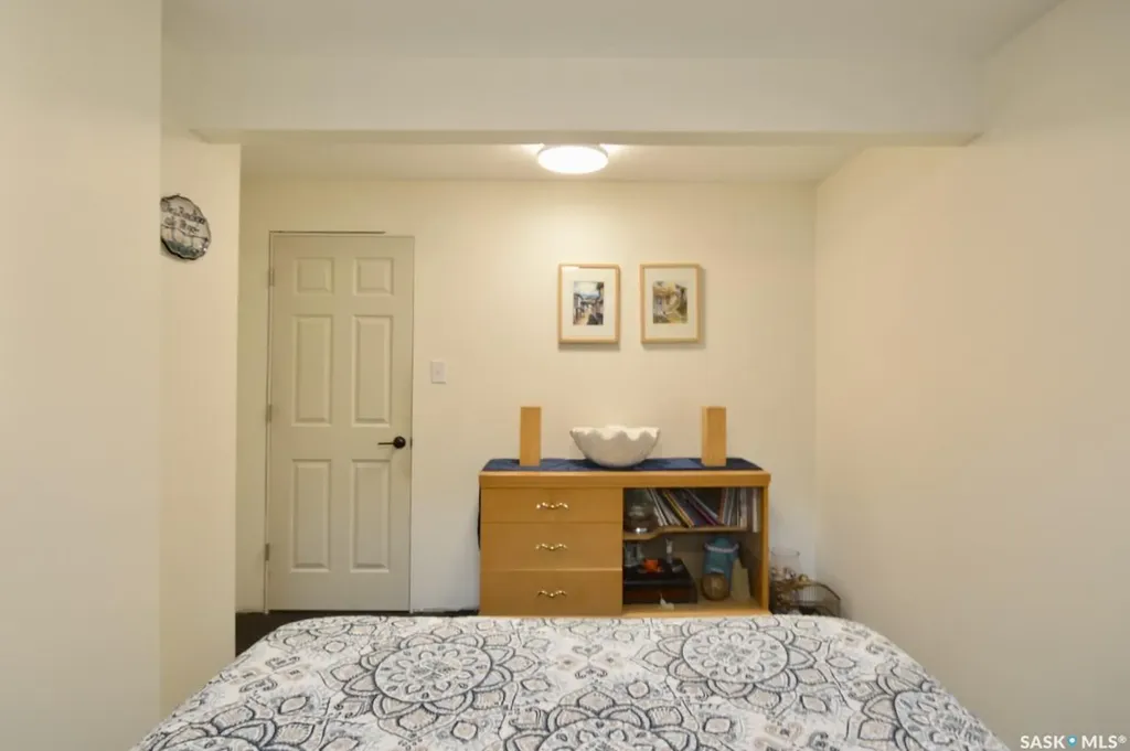 1018 Willowgrove Crescent Saskatoon SK S7W 0H7