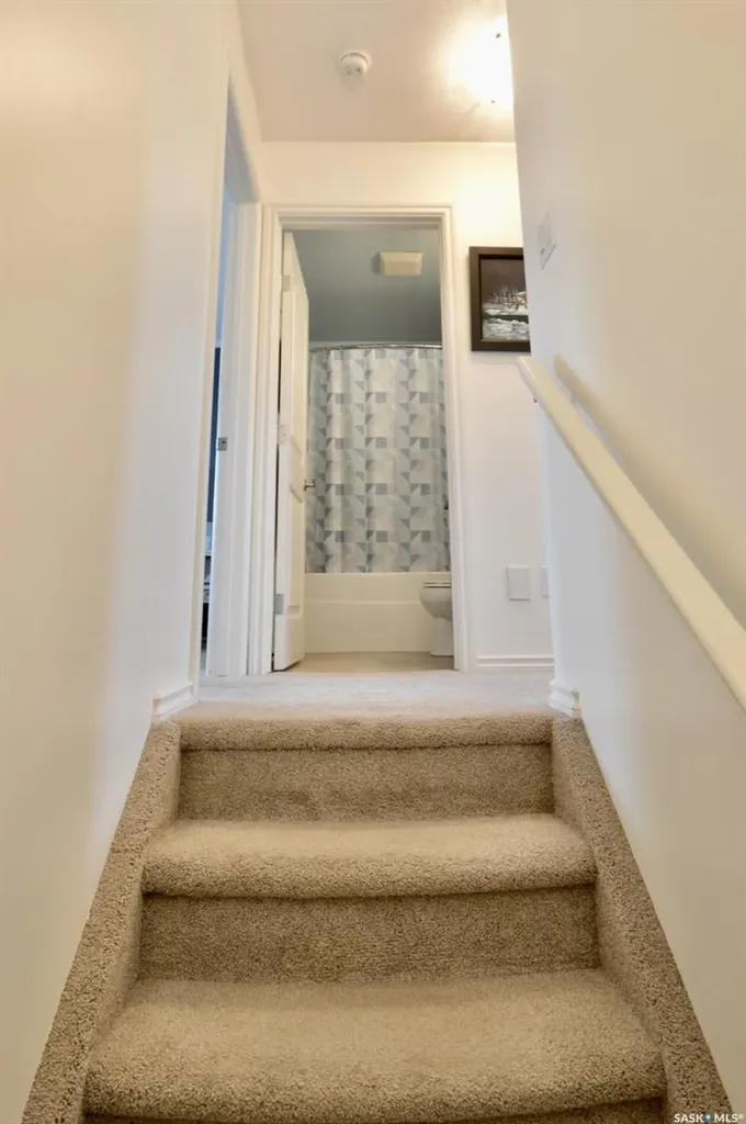 1018 Willowgrove Crescent Saskatoon SK S7W 0H7