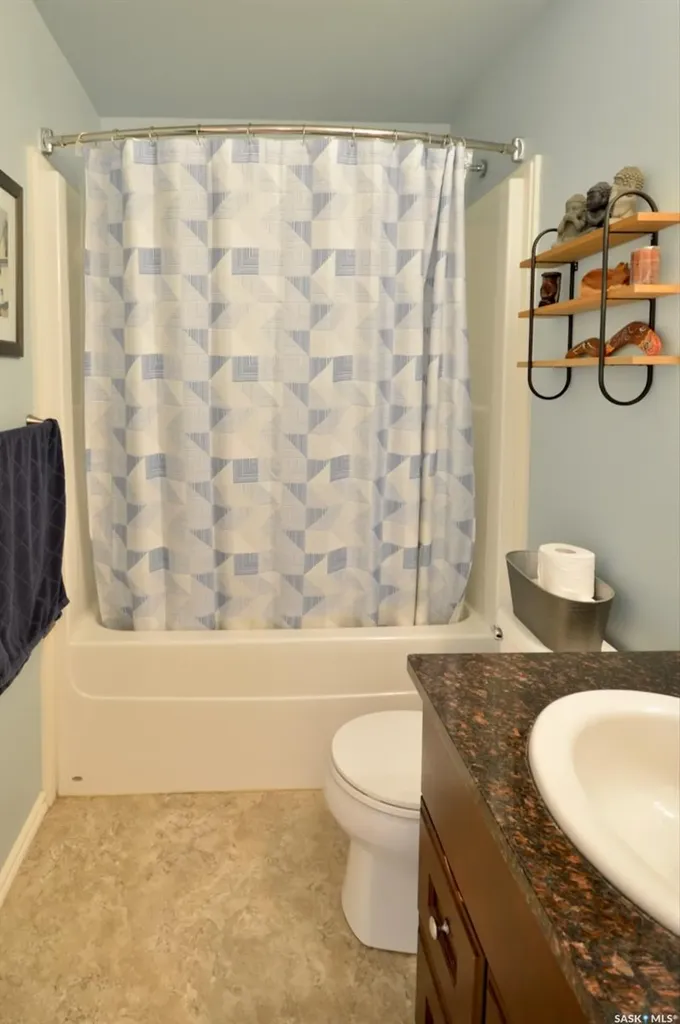 1018 Willowgrove Crescent Saskatoon SK S7W 0H7