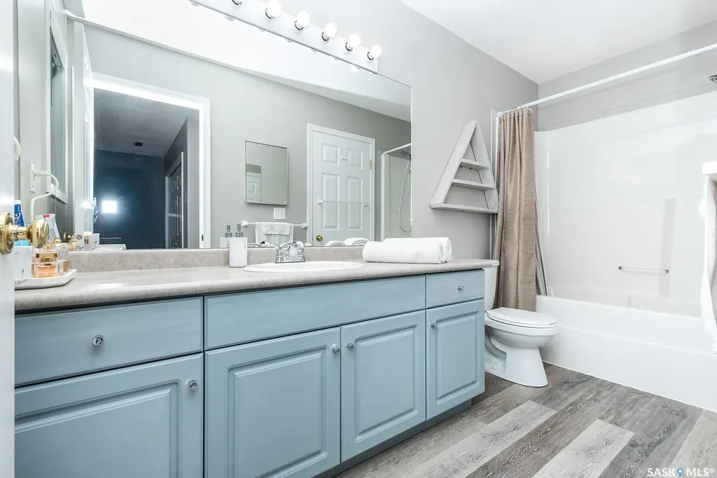 111 Fairbrother Crescent Saskatoon SK S7S 1L3