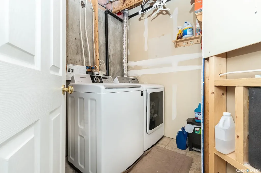 111 Fairbrother Crescent Saskatoon SK S7S 1L3