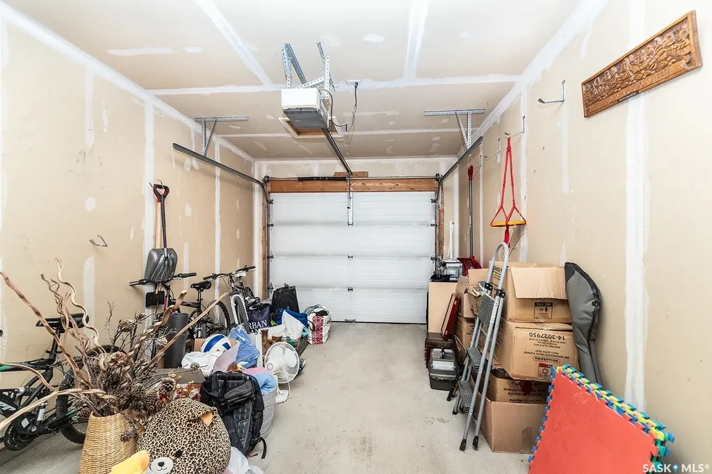 111 Fairbrother Crescent Saskatoon SK S7S 1L3