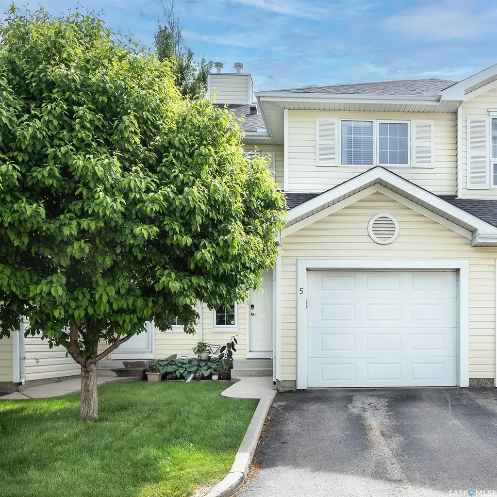 111 Fairbrother Crescent Saskatoon SK S7S 1L3