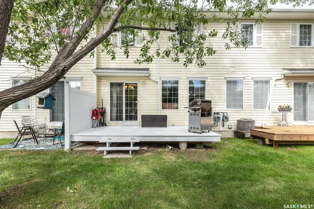 111 Fairbrother Crescent Saskatoon SK S7S 1L3