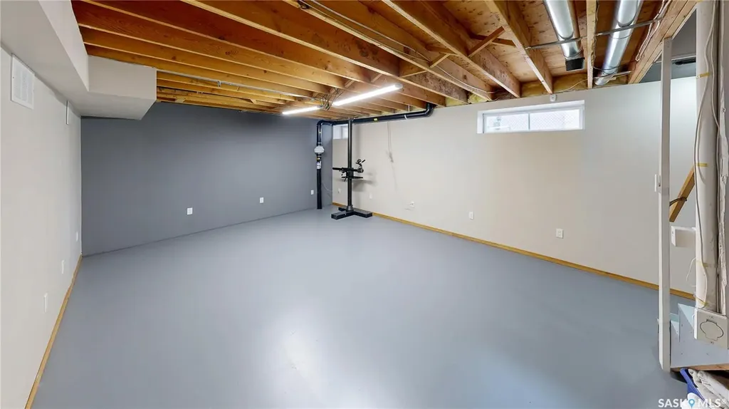 3254 Peyson Bay E Regina SK S4V 2W8