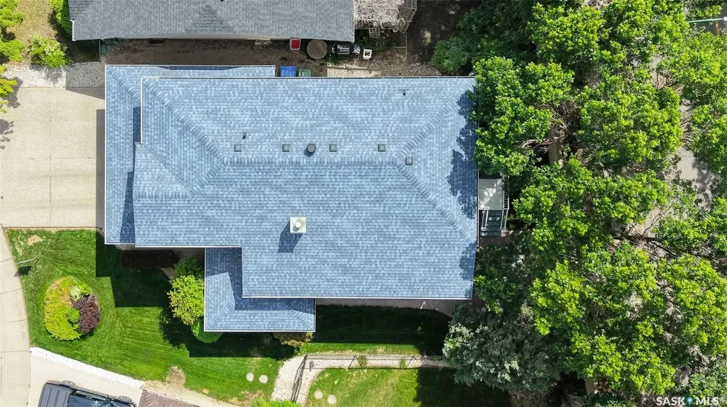 3254 Peyson Bay E Regina SK S4V 2W8