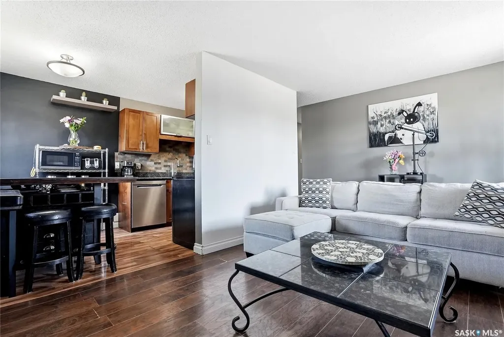115 Acadia Drive Saskatoon SK S7H 4T8