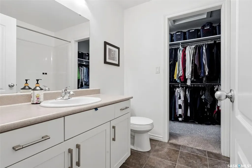 3459 Elgaard Drive Regina SK S4X 0N4