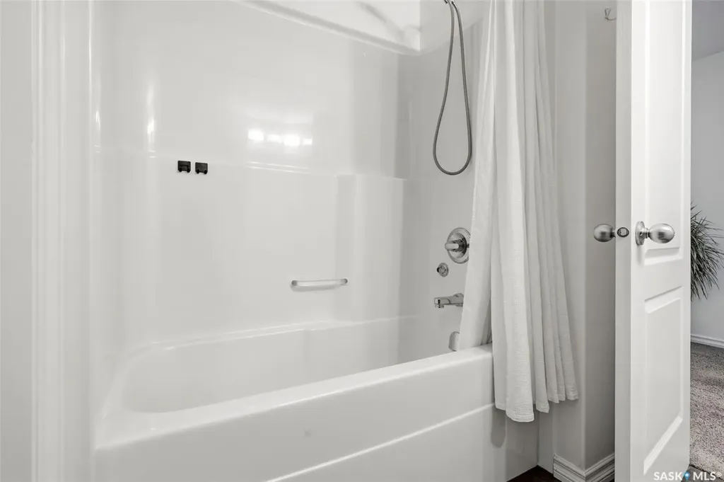 3459 Elgaard Drive Regina SK S4X 0N4