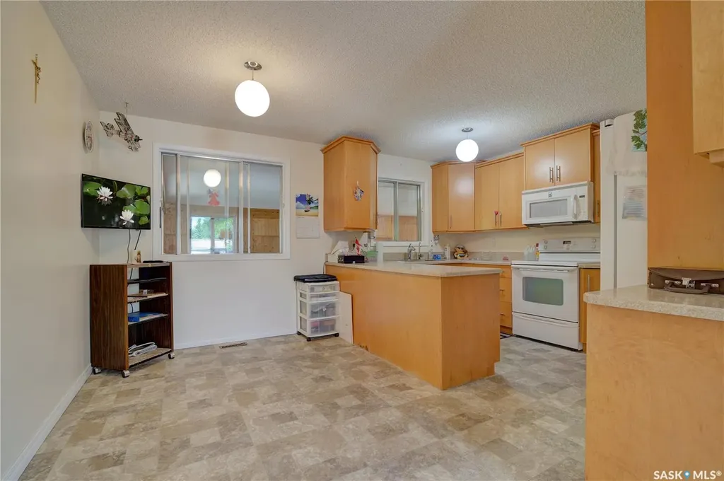 3003 Doan Drive Regina SK S4V 1H6