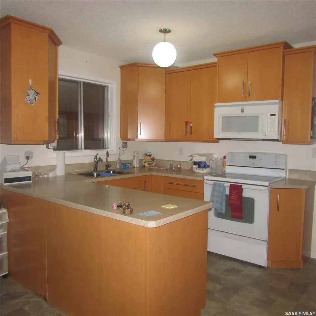 3003 Doan Drive Regina SK S4V 1H6