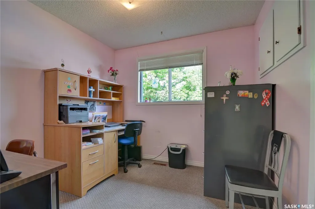 3003 Doan Drive Regina SK S4V 1H6