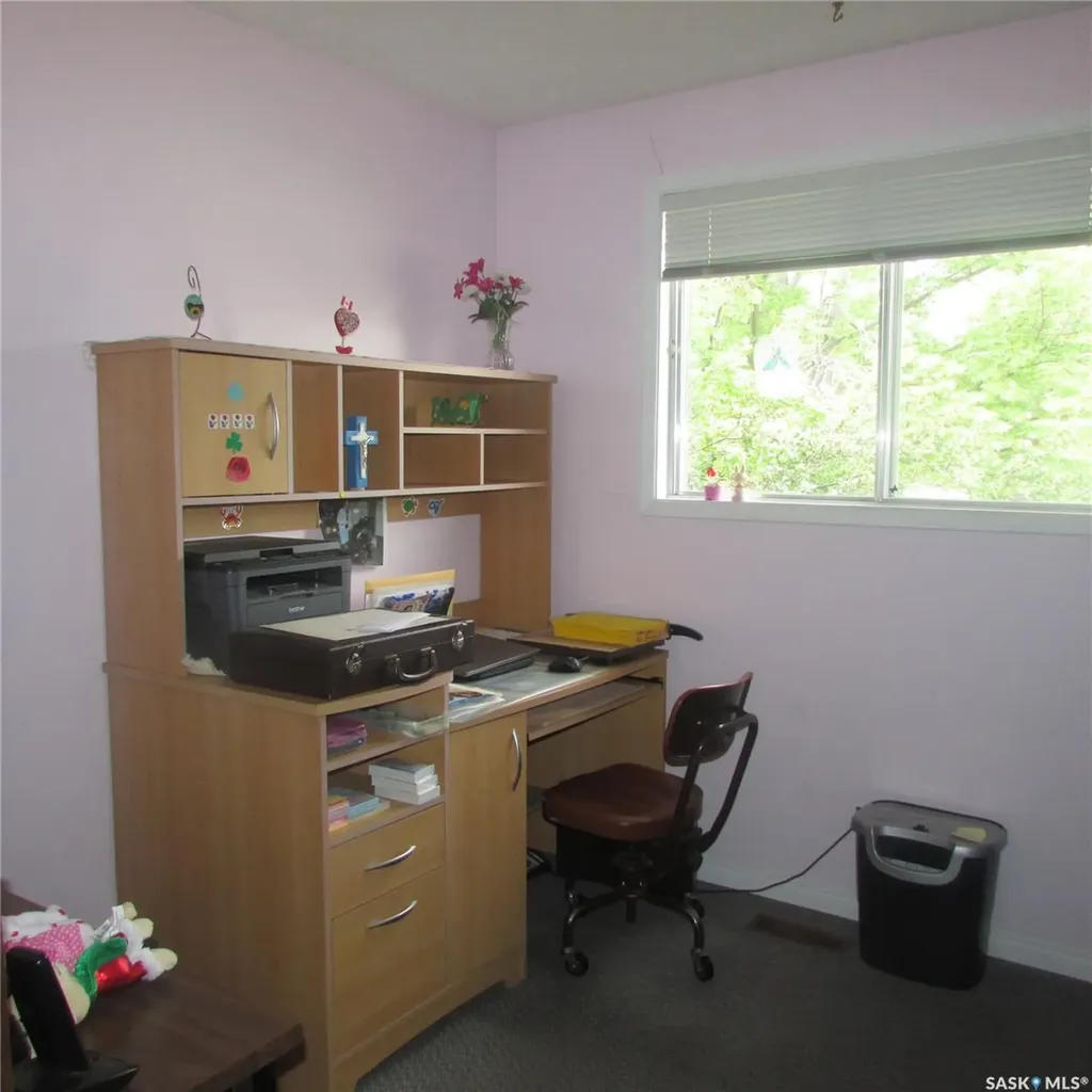 3003 Doan Drive Regina SK S4V 1H6