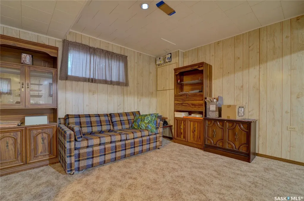 3003 Doan Drive Regina SK S4V 1H6