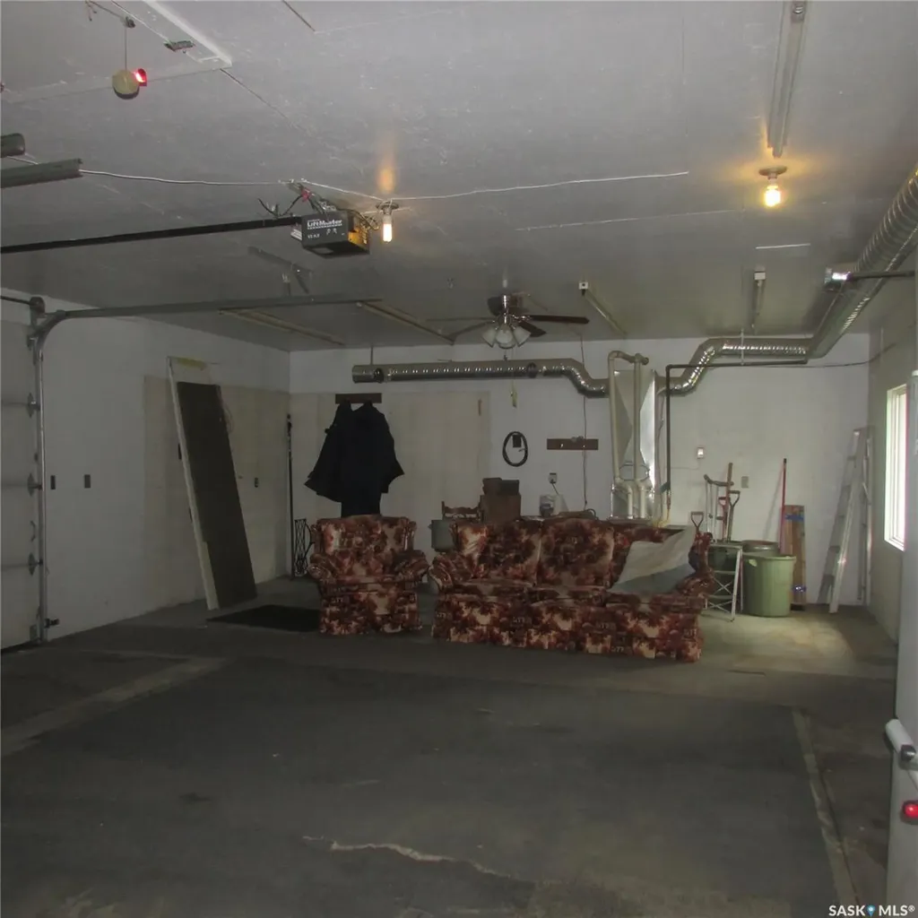 3003 Doan Drive Regina SK S4V 1H6