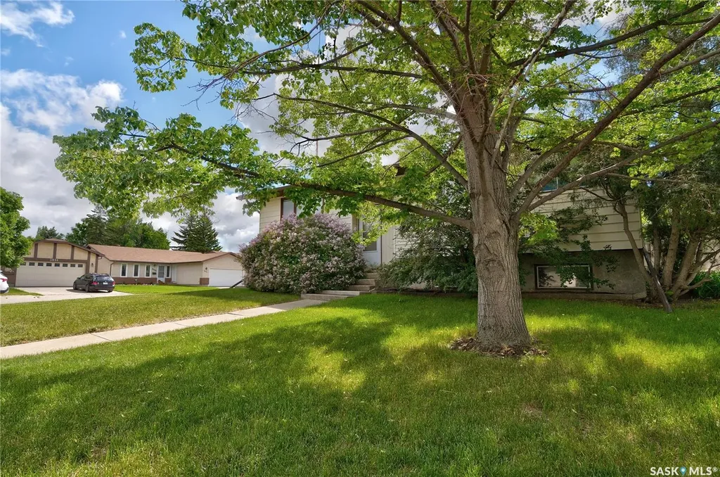 3003 Doan Drive Regina SK S4V 1H6