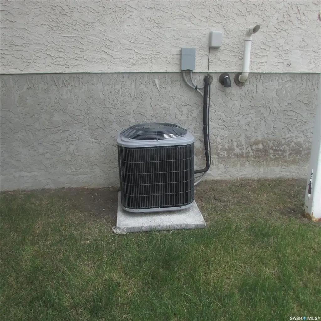 3003 Doan Drive Regina SK S4V 1H6