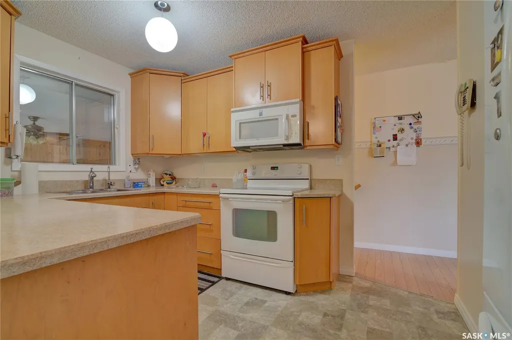3003 Doan Drive Regina SK S4V 1H6