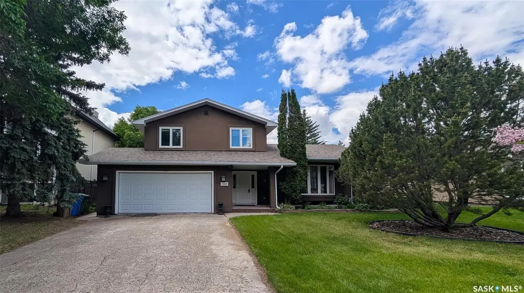 50 Lowry Place Regina SK S4S 6C7