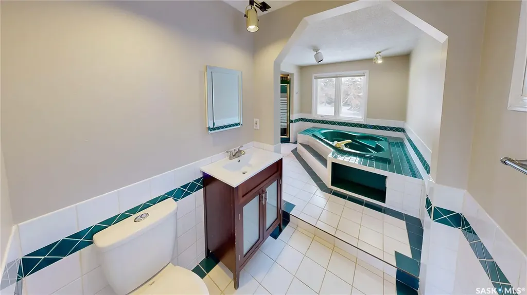 50 Lowry Place Regina SK S4S 6C7