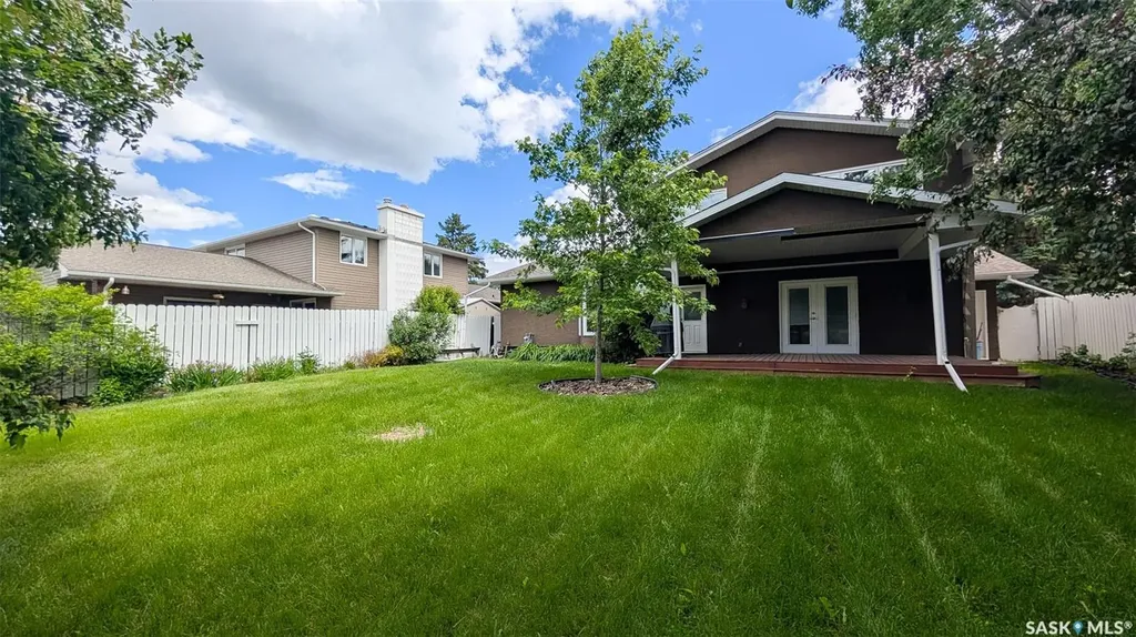 50 Lowry Place Regina SK S4S 6C7