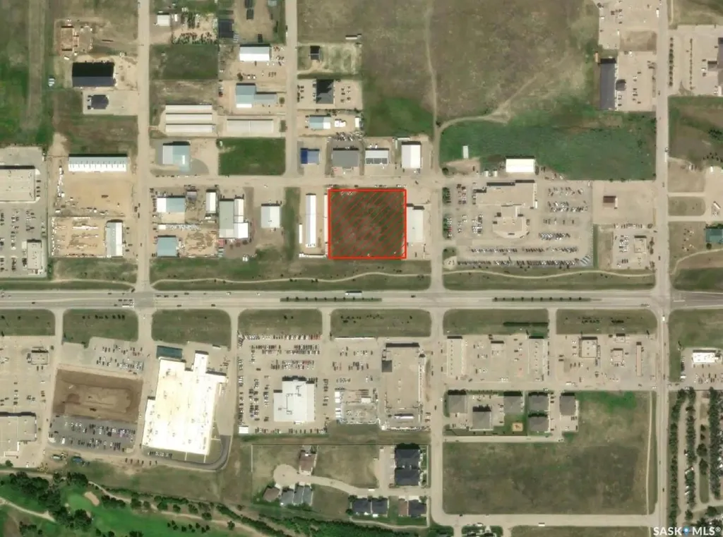 3 Mckenzie Lane Moose Jaw SK S6J 1M6