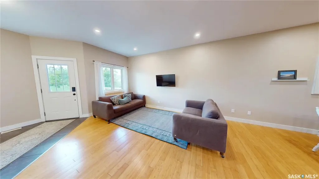279 Rutherford Crescent Saskatoon SK S7N 4X5