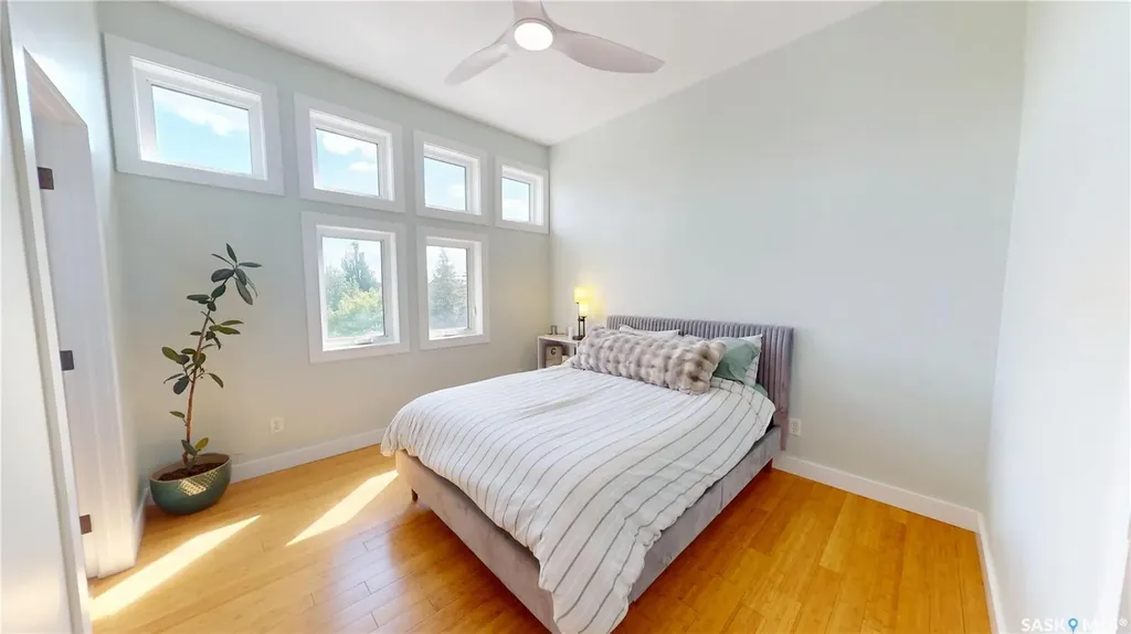 279 Rutherford Crescent Saskatoon SK S7N 4X5