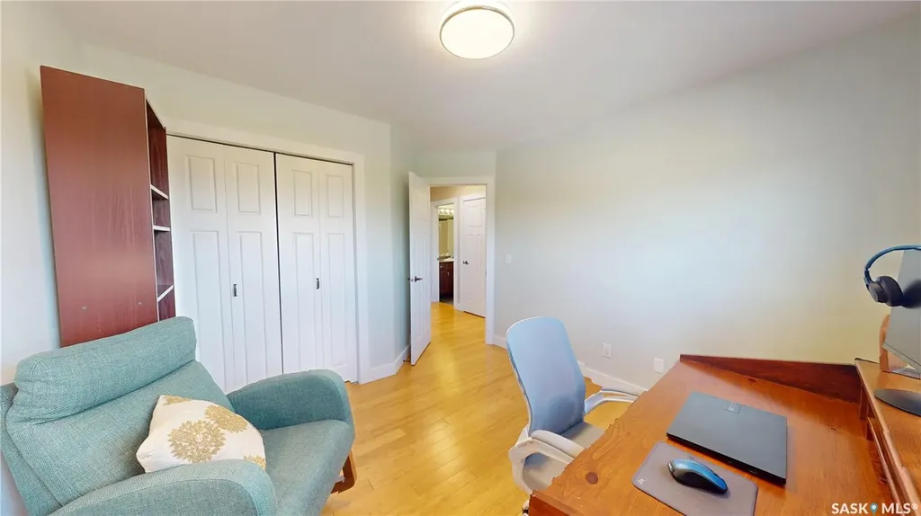 279 Rutherford Crescent Saskatoon SK S7N 4X5