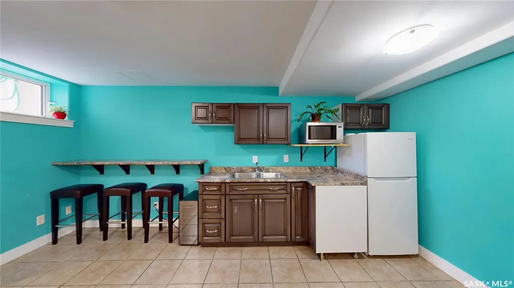 279 Rutherford Crescent Saskatoon SK S7N 4X5