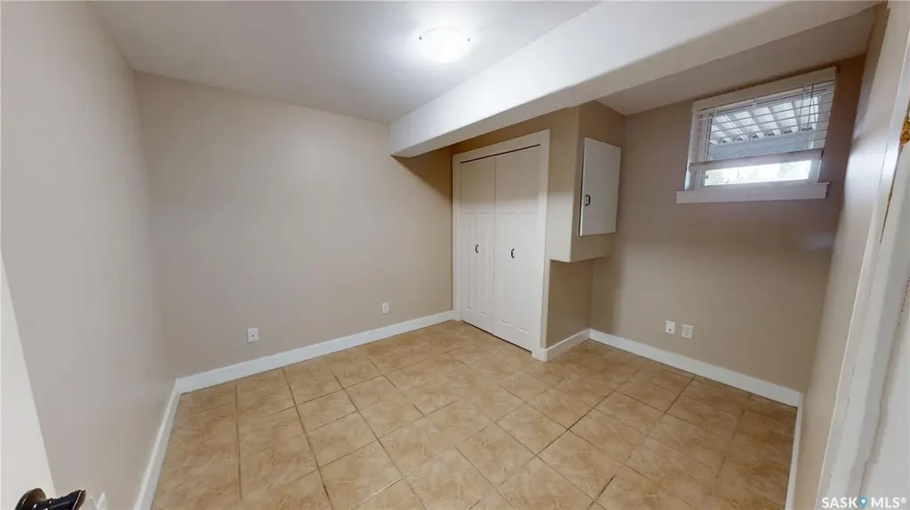 279 Rutherford Crescent Saskatoon SK S7N 4X5