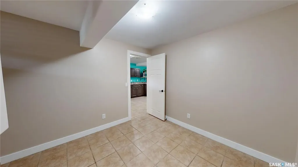 279 Rutherford Crescent Saskatoon SK S7N 4X5