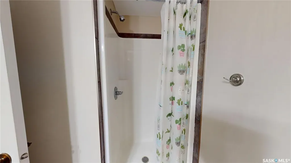 279 Rutherford Crescent Saskatoon SK S7N 4X5