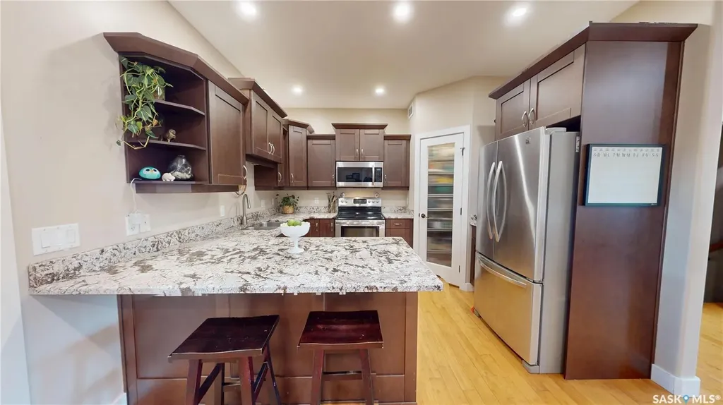 279 Rutherford Crescent Saskatoon SK S7N 4X5