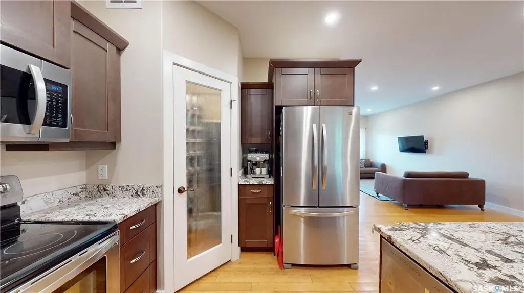 279 Rutherford Crescent Saskatoon SK S7N 4X5